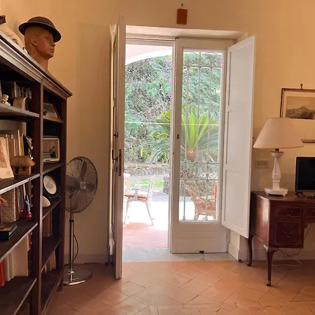 Apartment By The Sea Ischia